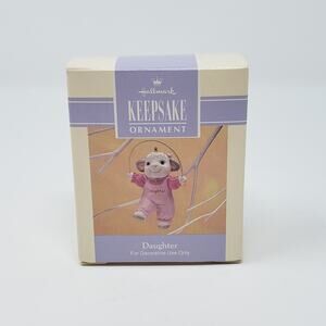 1993 Hallmark Daughter Springtime Holiday Easter Handcrafted Keepsake Ornament